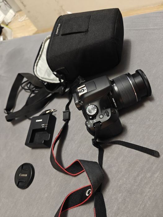 Canon dsrl  eos 1300d impecabil