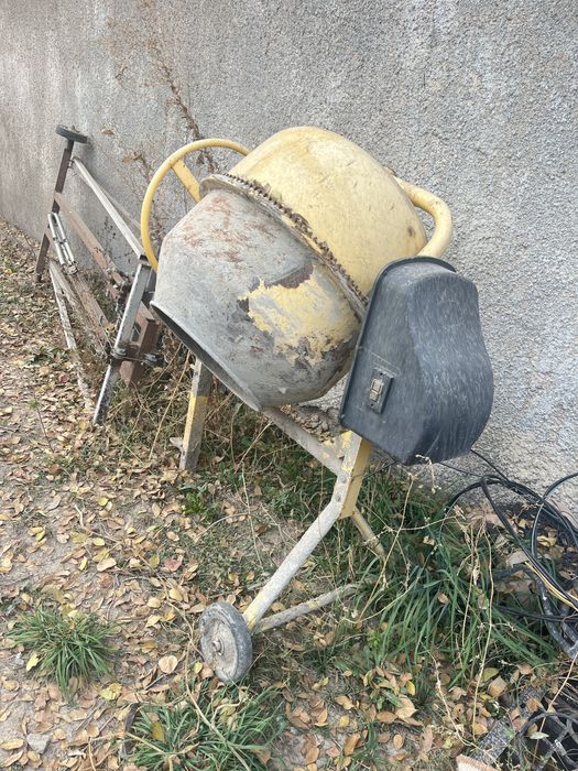 Продам бетономешалку
