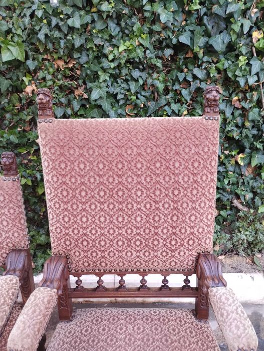 2 бр кресла / тронове / , 6 бр столове