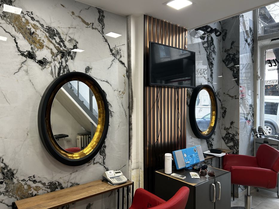 Отдавам фризьорско място под наем