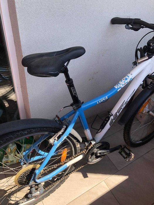 Vând bicicletă HT Luna cu roți de 28 cm