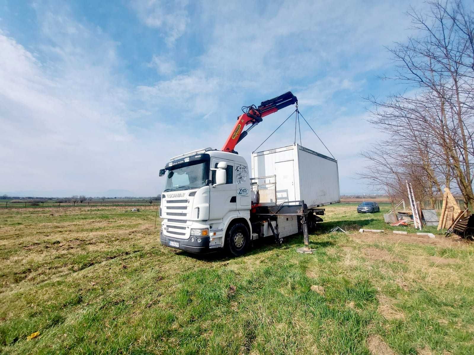 Camion cu macara Relocari transport containere