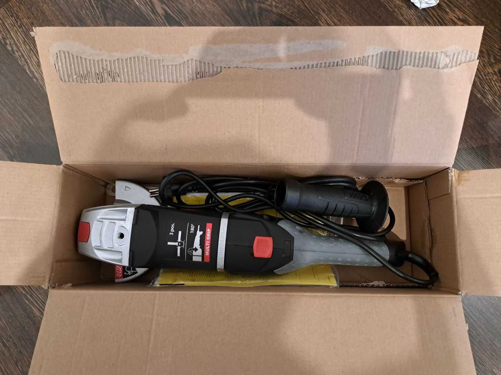 Ъглошлайф Skil 9012 AA /  1200W, Ø125 с въртяща се задна ръкохватка