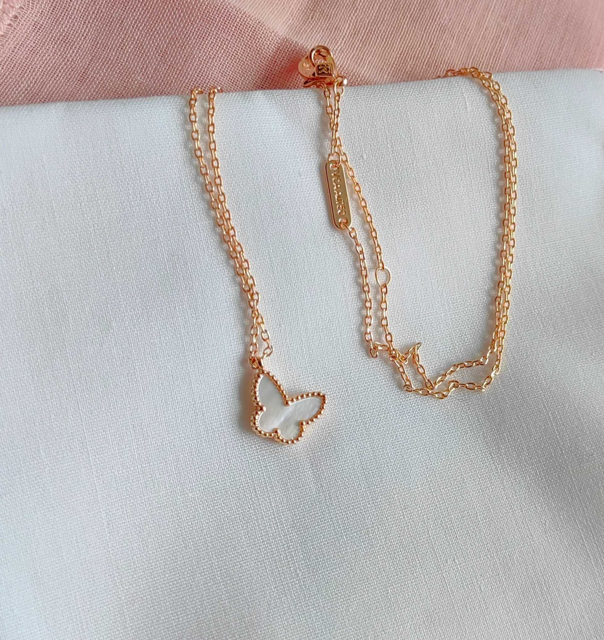 Златно дамско колие с пепрудка от бял седеф, Van Cleef & Arpels VCA