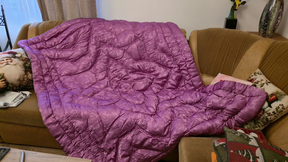 Plapuma de mătase umplutura cu lana- noua