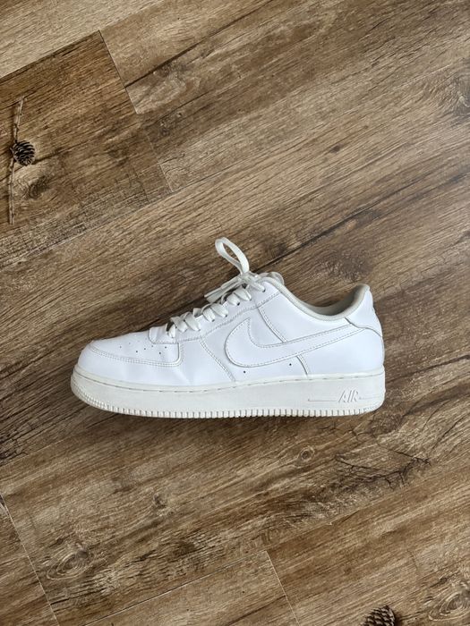 Nike Air Force 1 Triple White