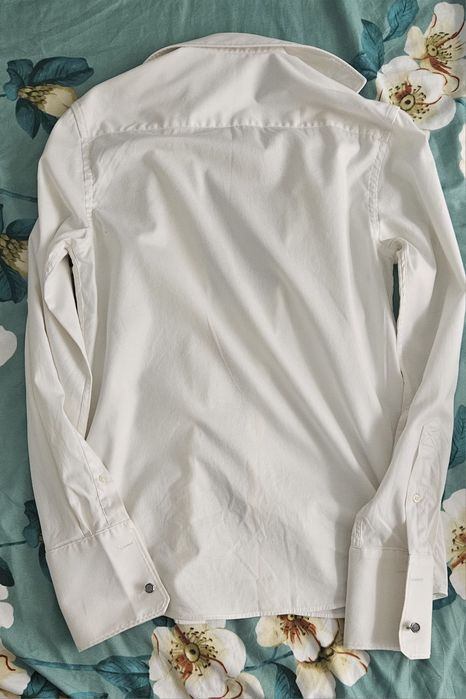 Vand camasa Zara cu butoni