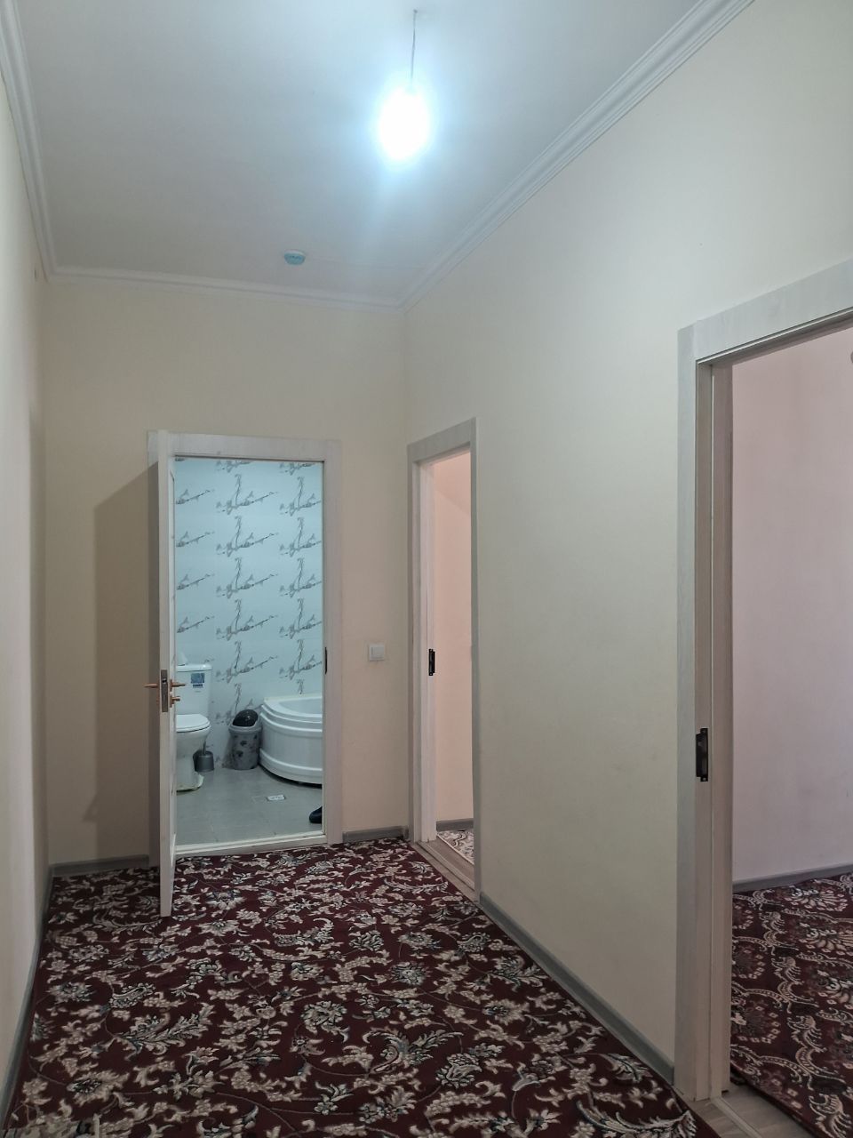 Arendaga 2 xonali kvartira bor