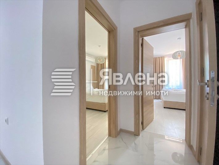 Продава се Тристаен апартамент в Приморско - 88 кв.м за 1478 €/кв.м - Снимка #2