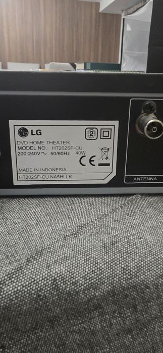Домашно кино LG HT202SF-CU