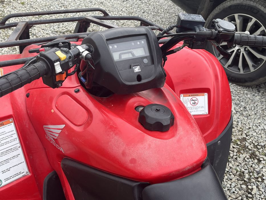 Vând ATV  Honda 450