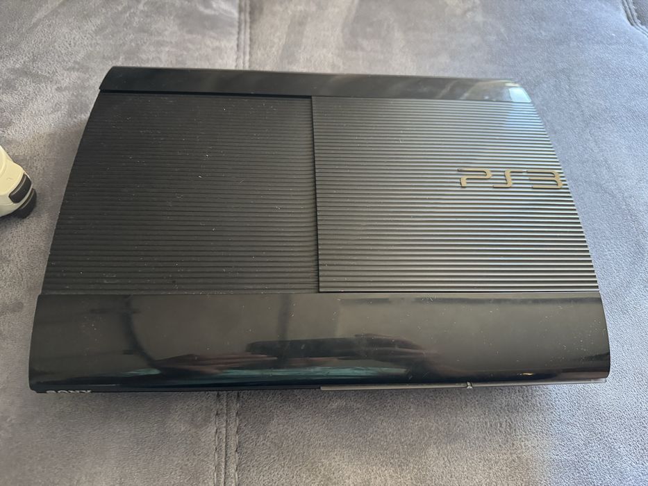 PlayStation 3 Slim non update + 8 игри