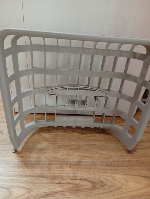 Поставка за сушилня AEG