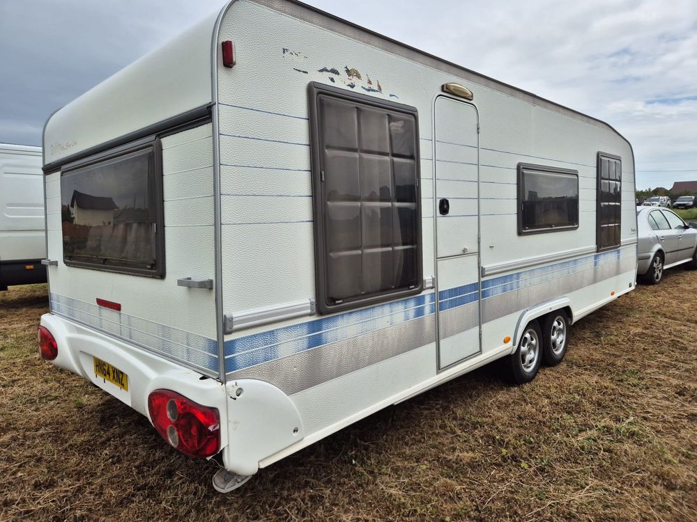 Rulota Hobby Silverline 2006 4/5 locuri