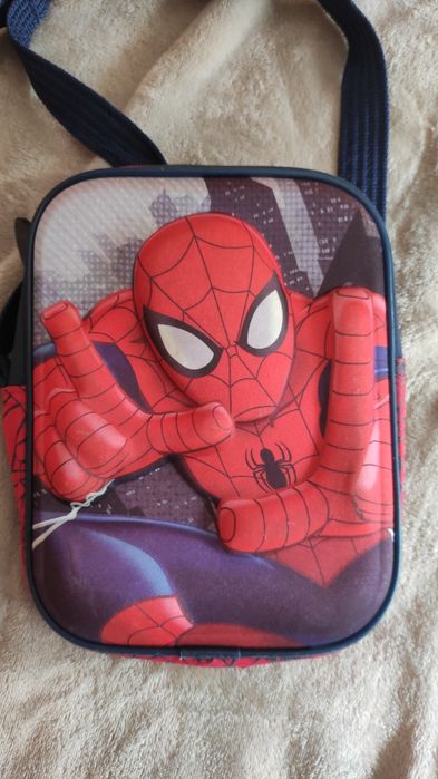 Чантичка на Спайдърмен