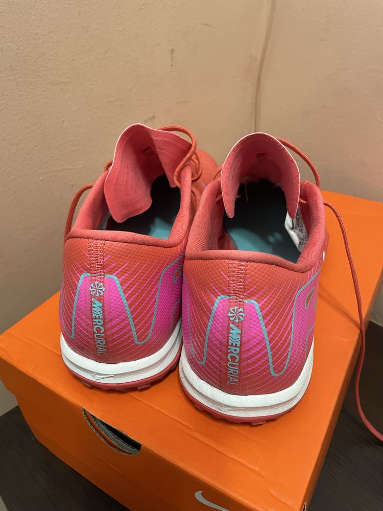 Nike mercurial 42,5