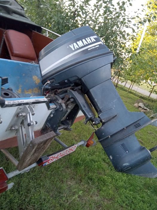 Barcă cu motor + peridoc