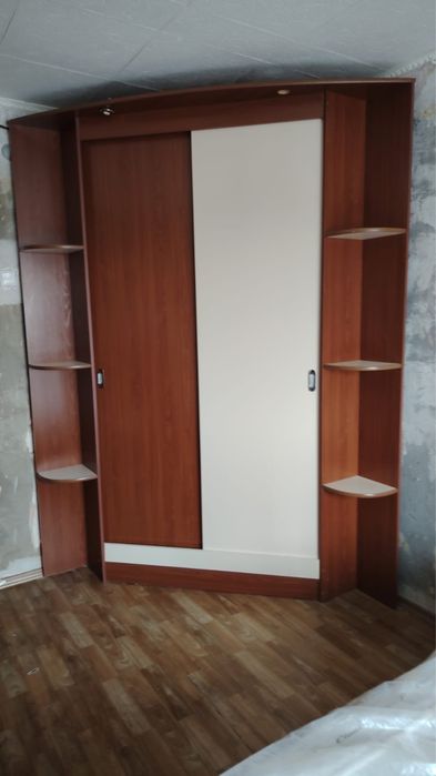 Продам шкаф купе