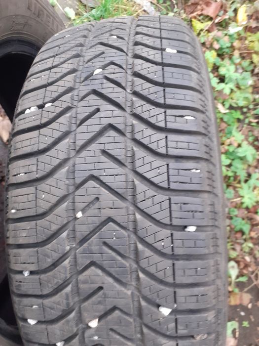 205/55R16 pirelli snowcontrol