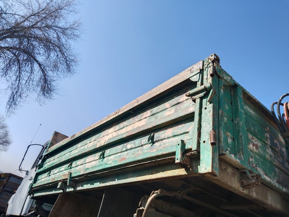 Газ 53 и Газ 3307 кузов самосвал бортовой и будка
