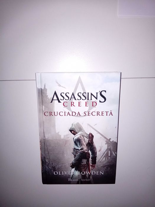 Set 3 cărți Assassin’s Creed – Renașterea, Frăția, Cruciada secretă