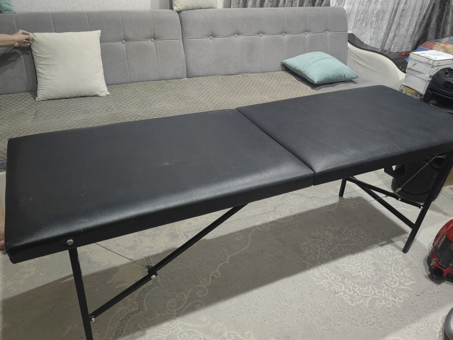 Кушетка для наращивания ресниц