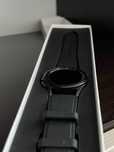 Часовник Samsung Galaxy Watch4, 42mm, BT, Classic Черен Като Чисто Нов