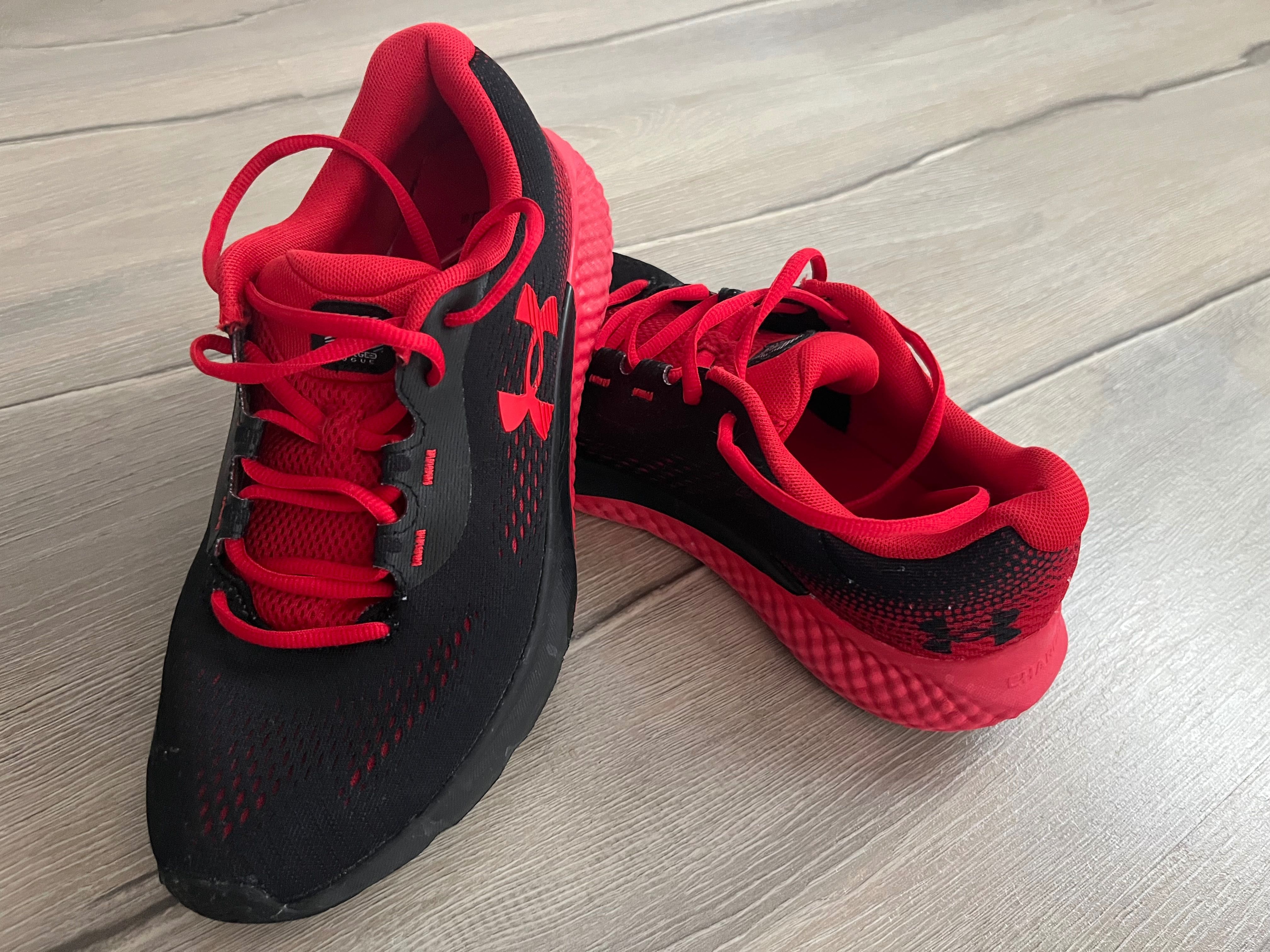 Маратонки Under Armour