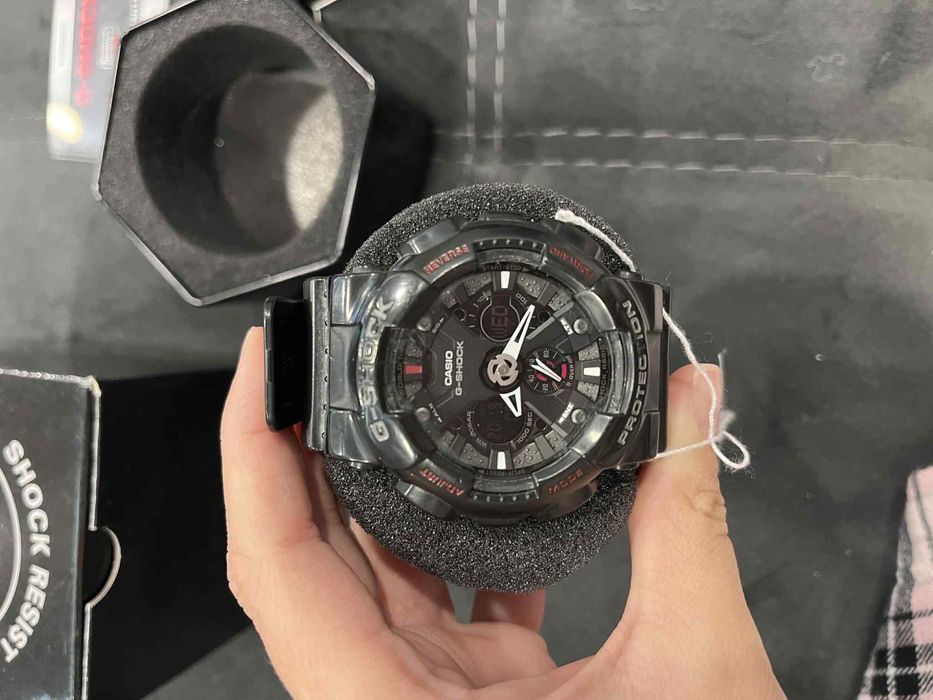 Часовник Casio G-Shock