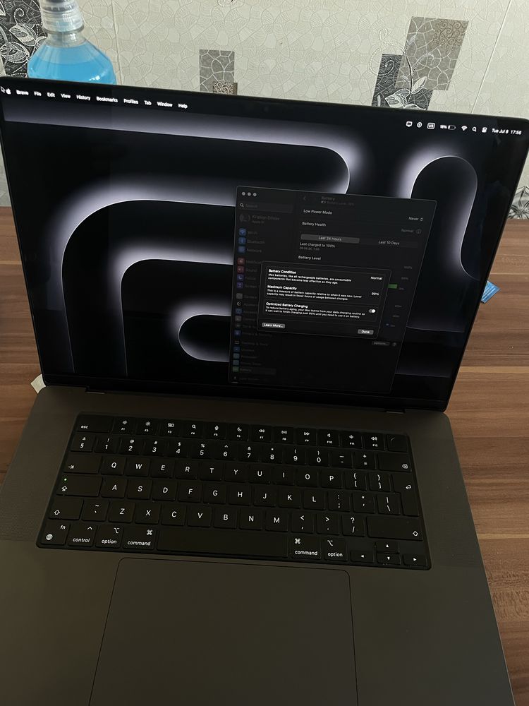 Продавам MacBook Pro 16” M3 | 99% батерия |
