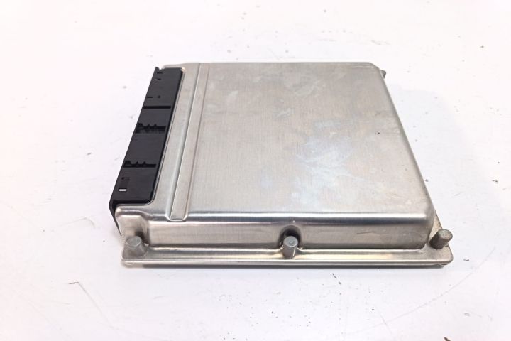 Calculator motor ECU A6111537879 Mercedes-Benz C-Class W203