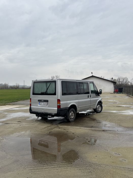 Ford transit 8+1 2.0