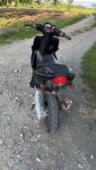 Scuter Yamaha aerox