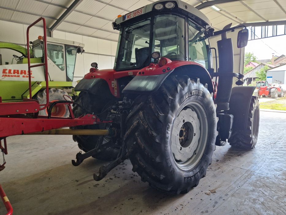 Tractor Massey Ferguson 7618