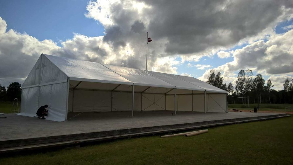 Cort nunta de vanzare