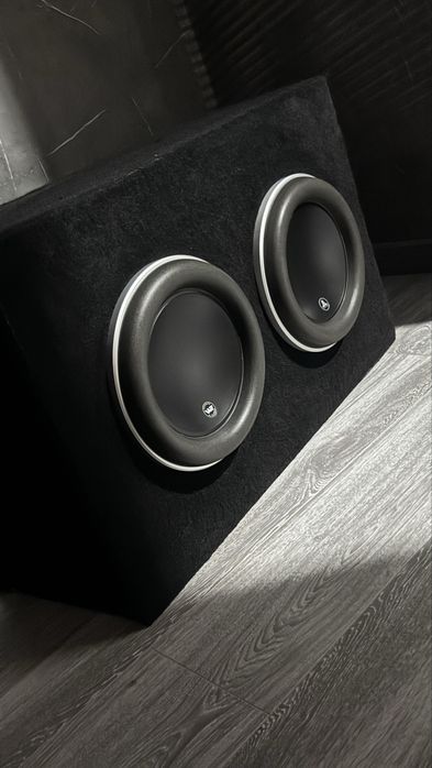 JL Audio 10w7 + rf1500.1bd + rf400.2bd + Focal K2 Power + Pioneer 88rs