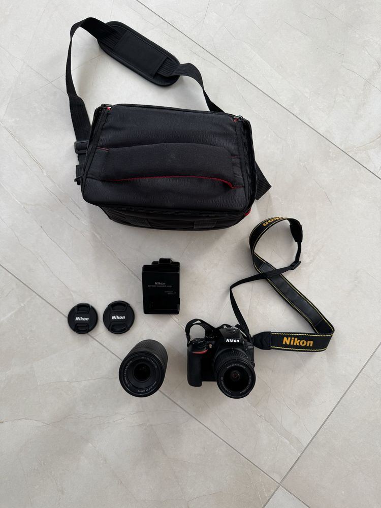 Фотоапарат Nikon D5600 + 2 обектива
