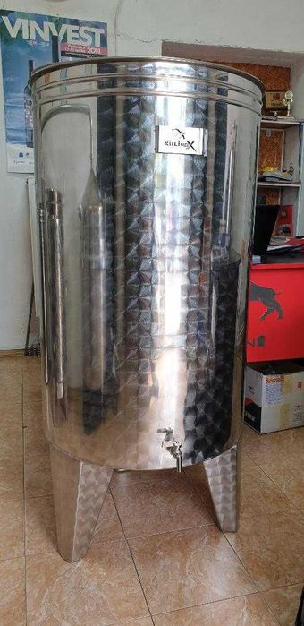 Cisterna/Butoi/Vas/ Recipient Inox Alimentar 1.000l capac flotant