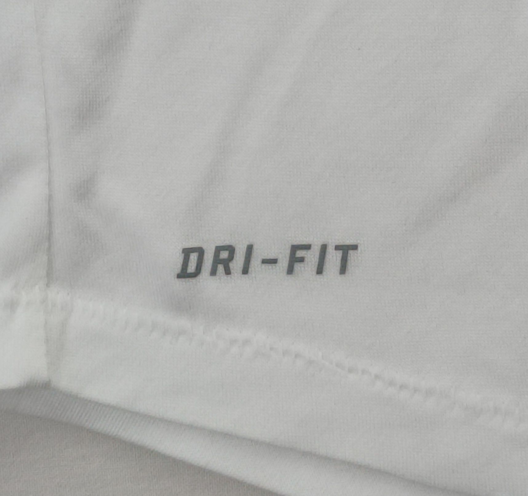 Nike DRI-FIT Tank Top оригинален потник ръст 122-128см Найк спорт