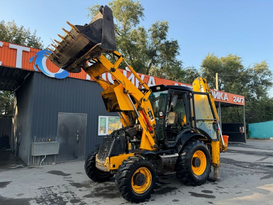 Услуги экскаватора - погрузчика
