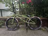 Bicicleta BMX Mafiabikes madmain 20" stare excelenta