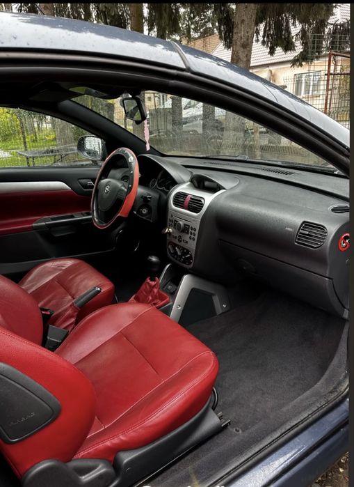 Vand Opel Tigra sport cu doua locuri