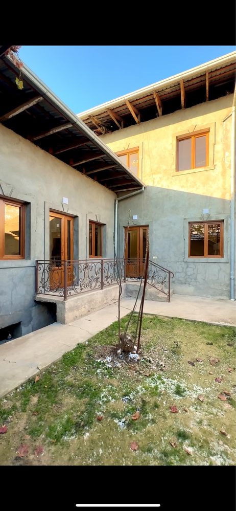 Hovli sotiladi olmazor
