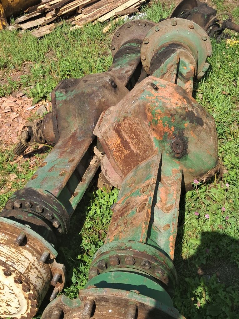 Punți A1800 și graifer vola Volvo