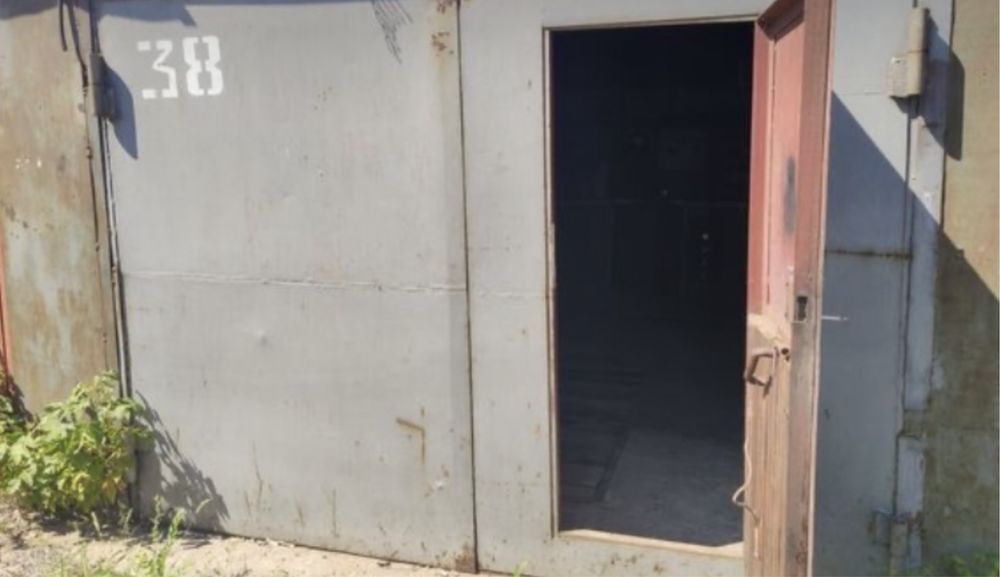 Продам гараж в районе магазина Аквилон