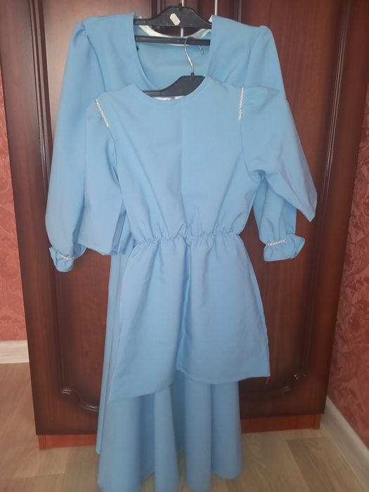 Көйлек сатылады.