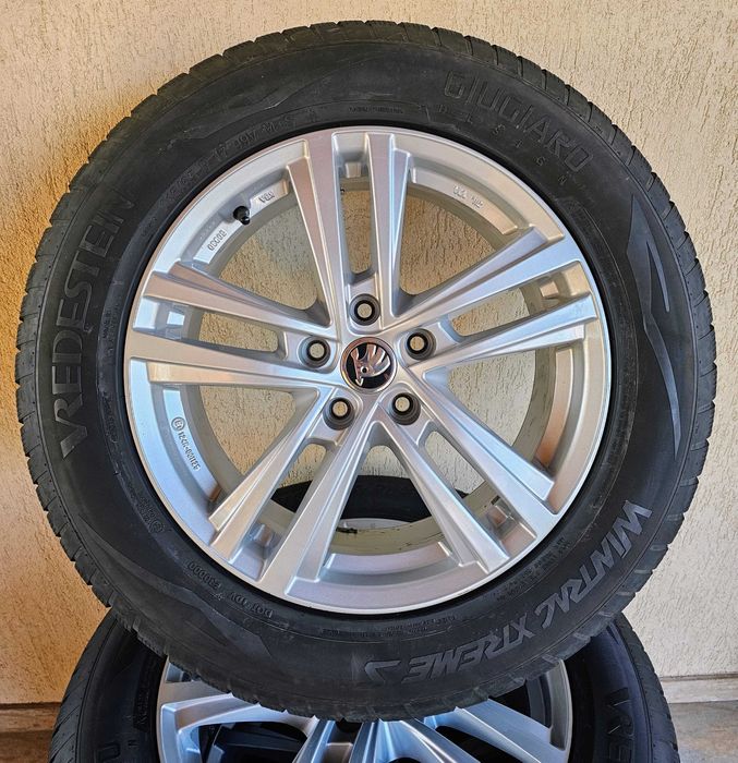Set roti iarna SKODA VW AUDI anvelope VREDESTEIN 215 65 17 profil 9mm
