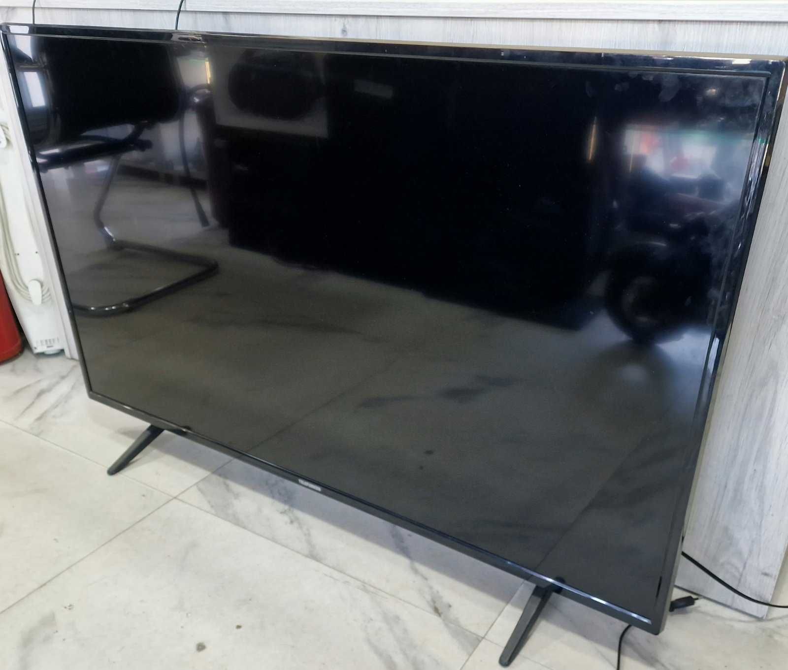 Телевизор TELEFUNKEN 50UA9006 / 4K UHD LED / Smart TV