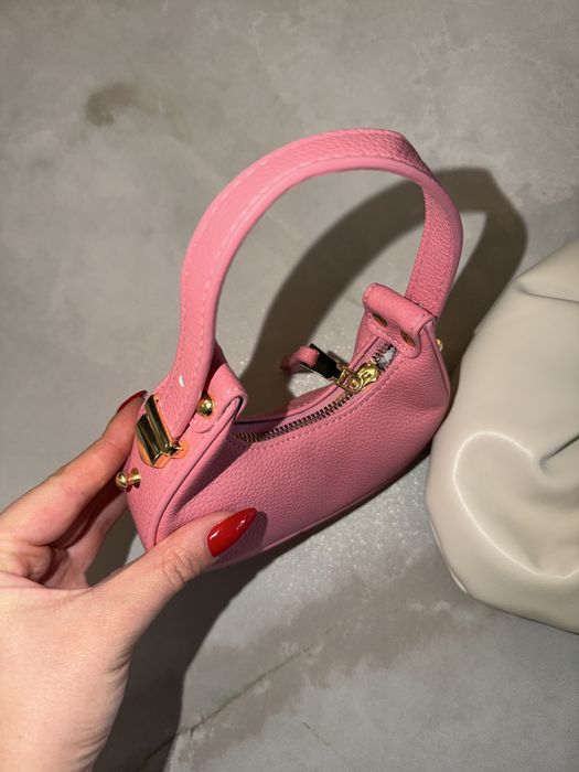 Бяла мини чантичка, розова чантичка