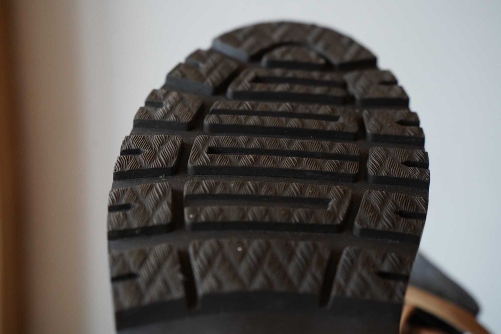 мъжки кожени обувки / португалски